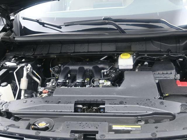 Used 2023 Nissan Pathfinder SV image 25