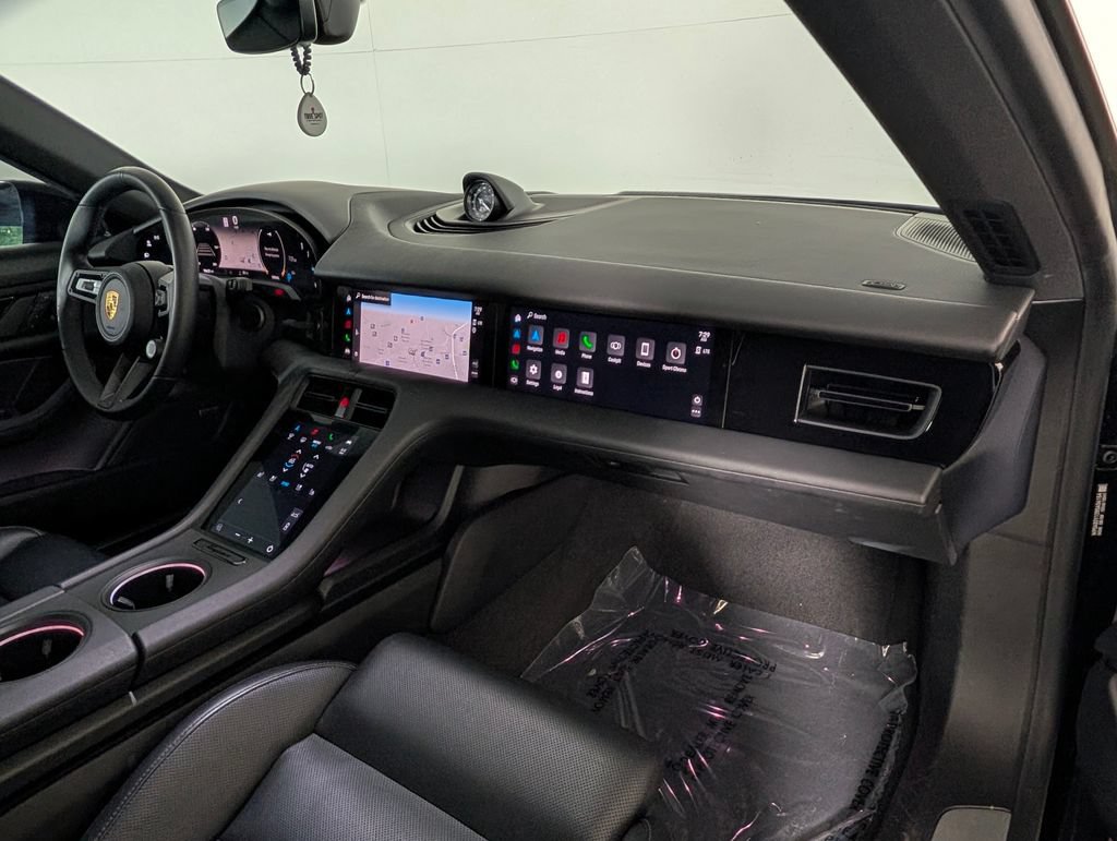 Certified 2024 Porsche Taycan 4S AWD/4WD image 20