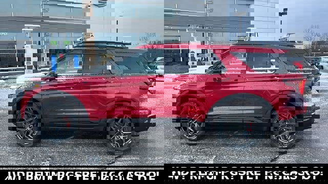 New 2026 Ford Explorer ST-Line w/ ST-Line Street Pack image 3