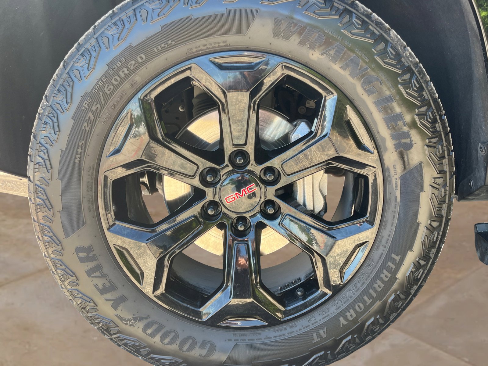 Used 2026 GMC Yukon AT4 w/ AT4 Premium Plus Package image 26