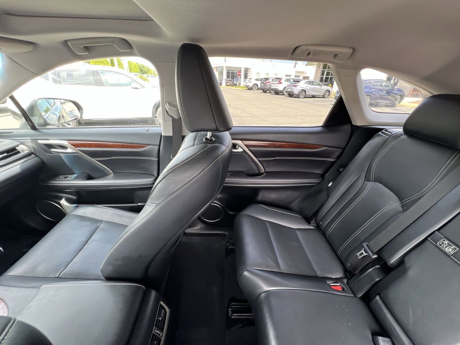 Used 2018 Lexus RX 350L AWD image 3