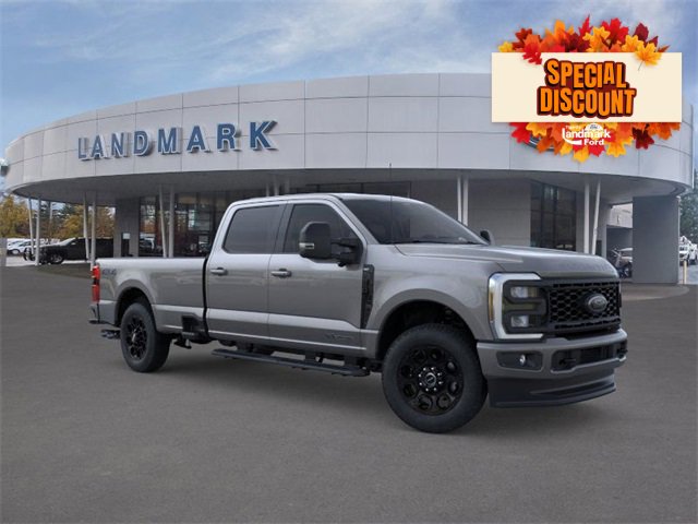 New 2025 Ford F250 XLT w/ Black Appearance Package image 7