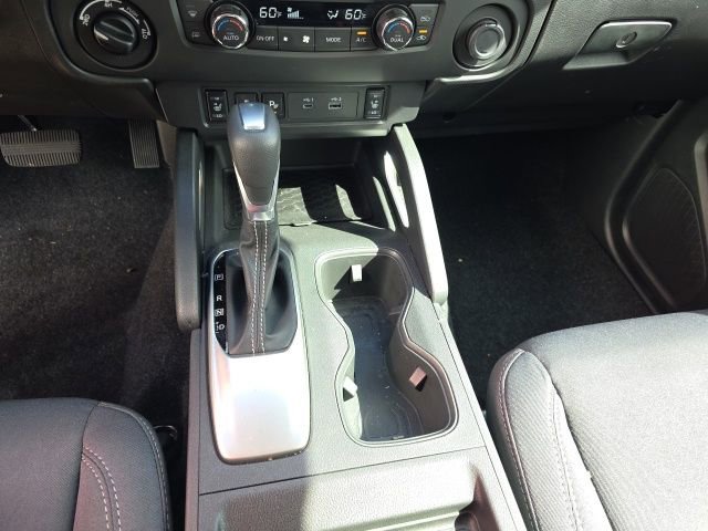 Used 2025 Nissan Frontier SV w/ SV Convenience Package image 20