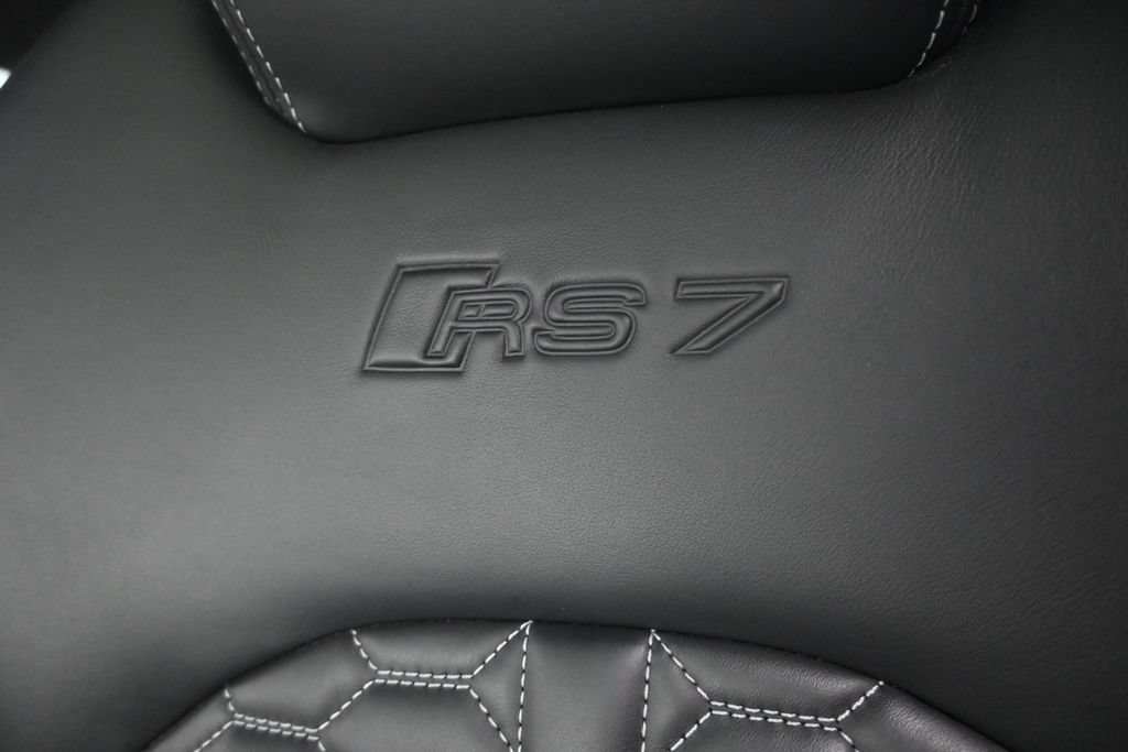 Used 2018 Audi RS 7 Performance w/ Driver Assistance Package AWD/4WD image 11