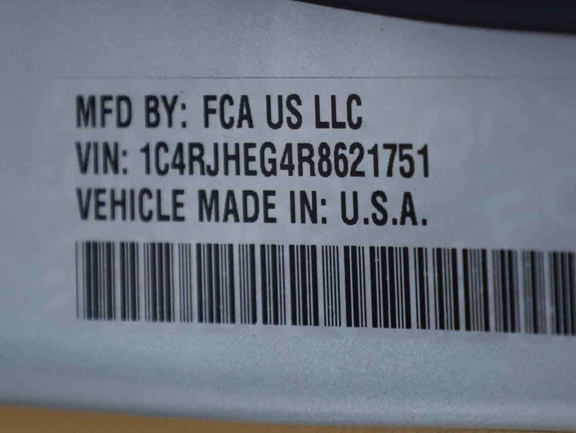 Used 2024 Jeep Grand Cherokee Summit image 31