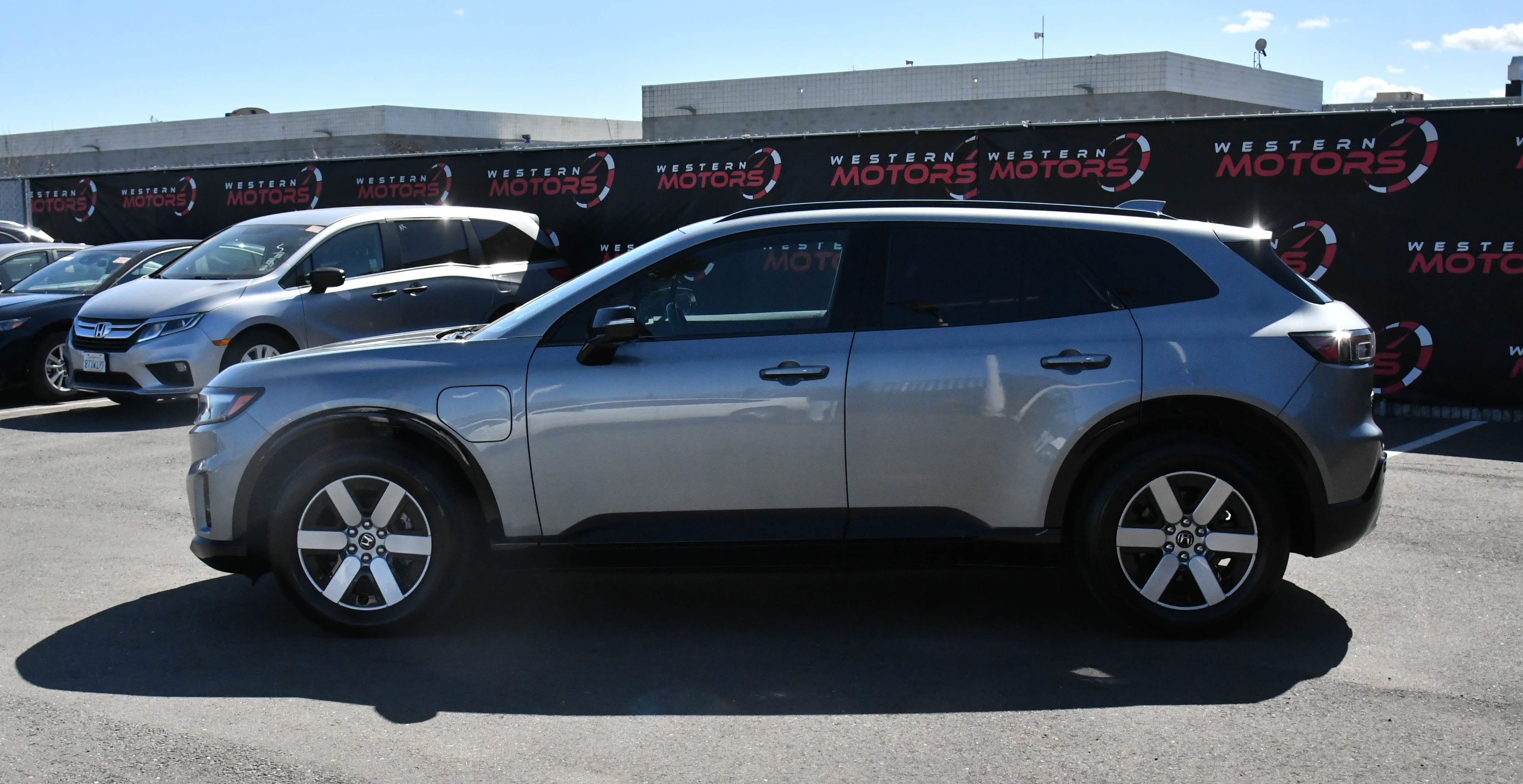 Used 2024 Honda Prologue Touring image 4