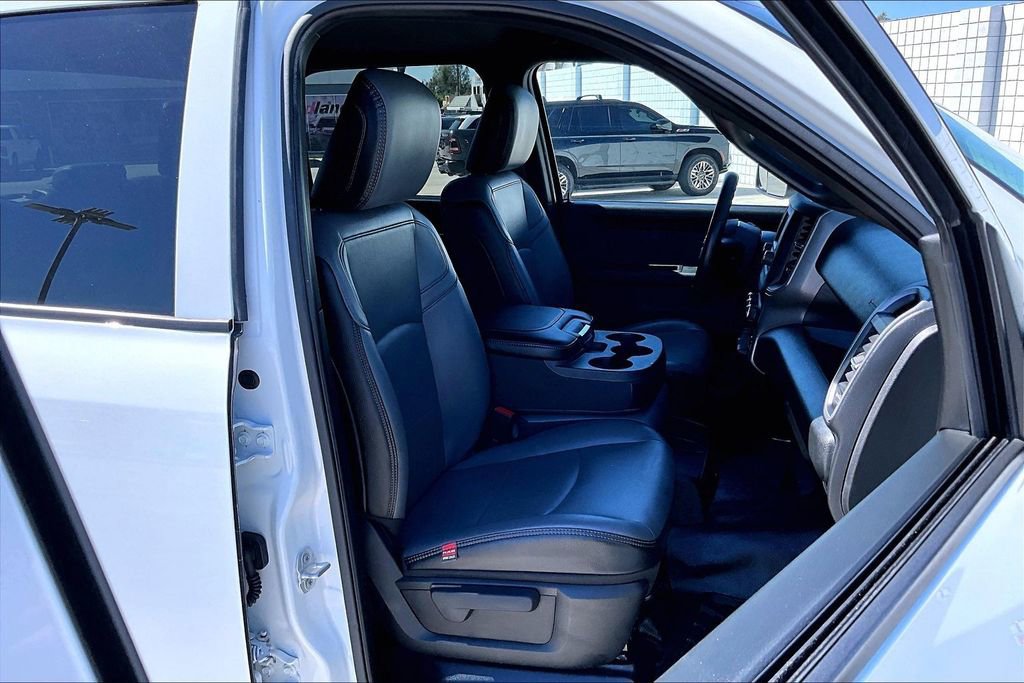 Used 2022 RAM 2500 Tradesman w/ Chrome Appearance Group image 16