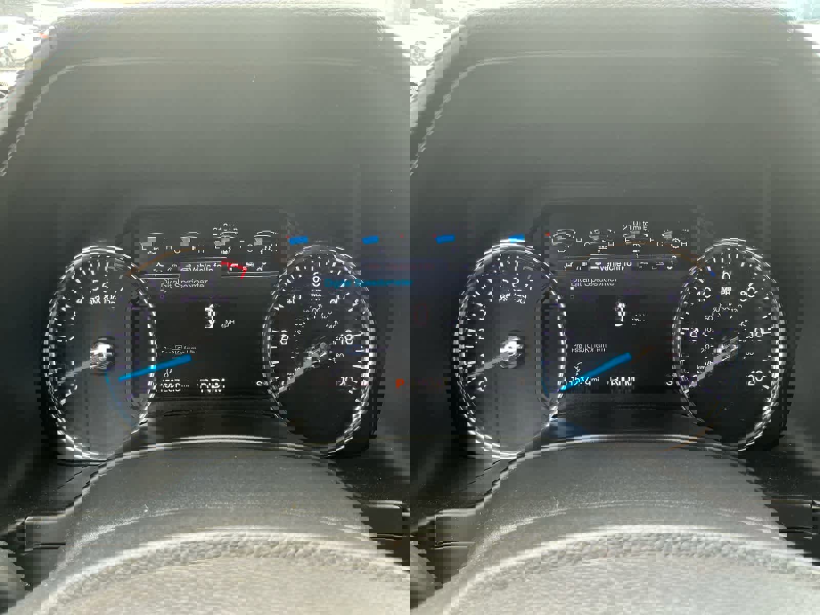 Used 2019 Ford Expedition Limited image 16