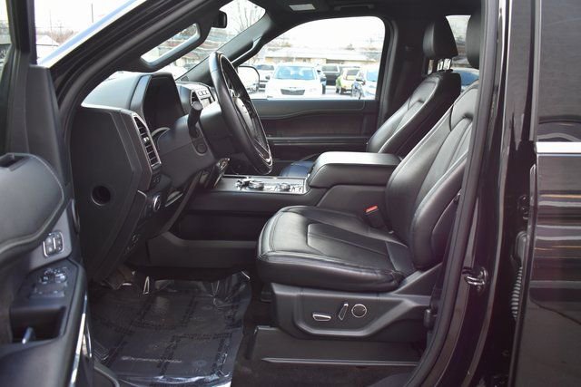 Used 2021 Ford Expedition Limited image 13
