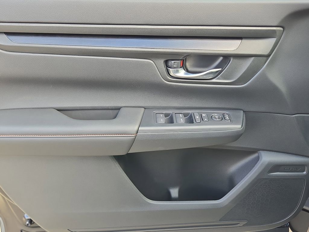 Used 2026 Honda CR-V Sport image 11