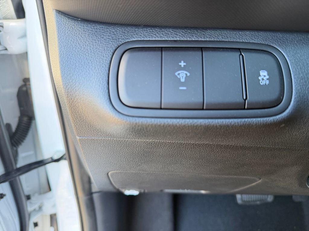 New 2026 Hyundai Venue SEL image 24