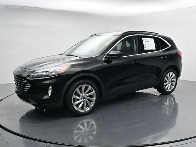 Certified 2022 Ford Escape Titanium w/ Titanium Elite Package AWD/4WD video 4