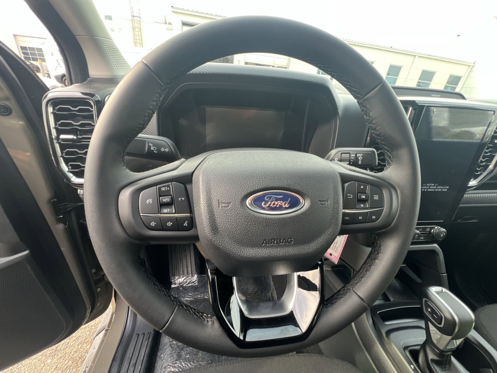 New 2026 Ford Ranger XLT w/ FX4 Off-Road Package AWD/4WD image 16