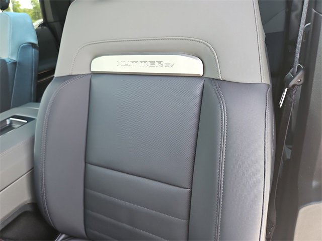 Used 2025 GMC Hummer EV 3X w/ Extreme Off-Road Package image 13