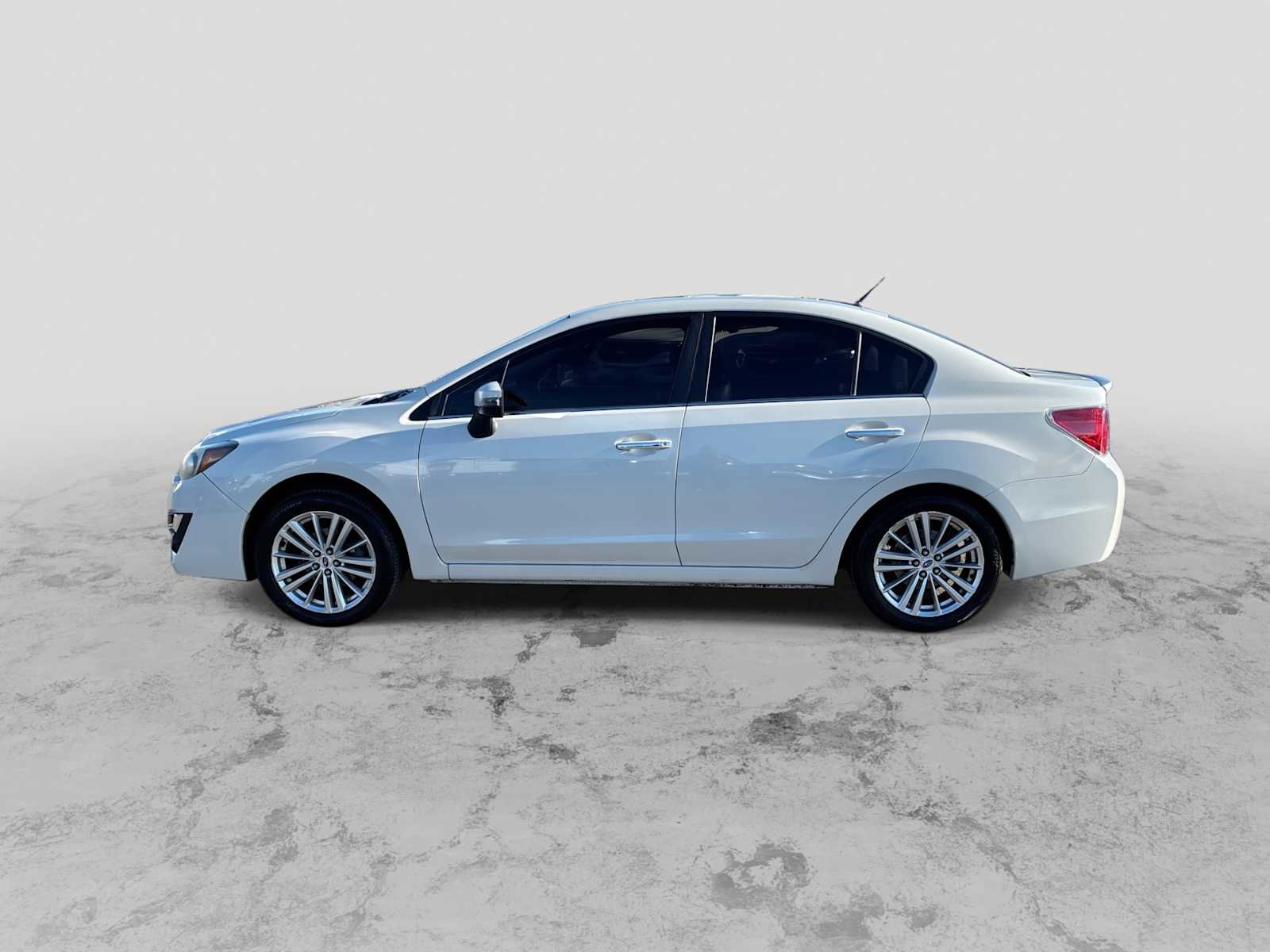 Used 2015 Subaru Impreza 2.0i Limited w/ Popular Package #2 AWD/4WD image 5