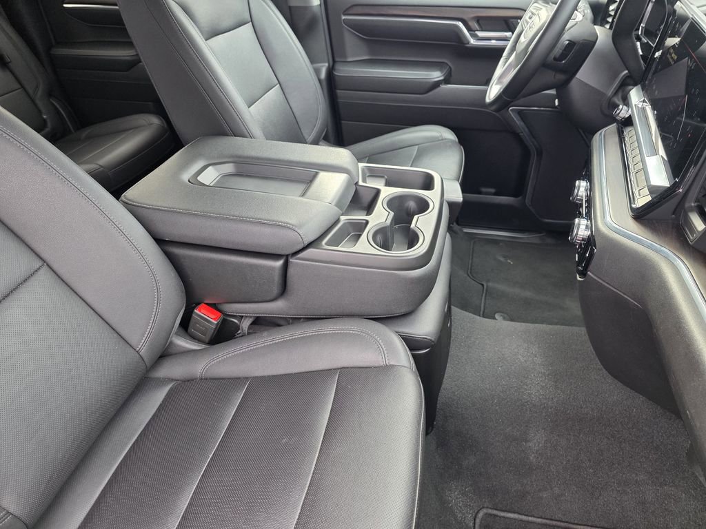 Used 2024 GMC Sierra 1500 SLT RWD image 12