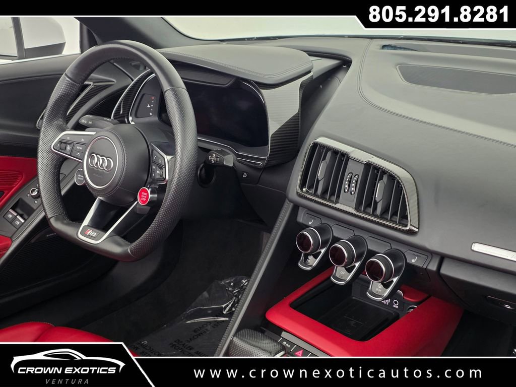 Used 2022 Audi R8 V10 w/ Carbon Exterior Package RWD image 42