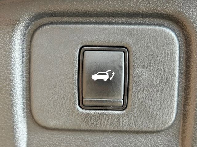 Used 2017 Nissan Murano SL w/ SL Technology Package AWD/4WD image 37