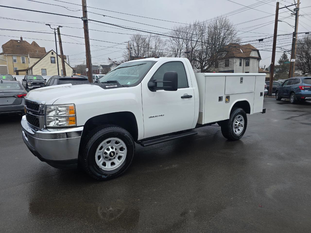 Used 2013 Chevrolet Silverado 3500 W/T w/ Snow Plow Prep Package image 3