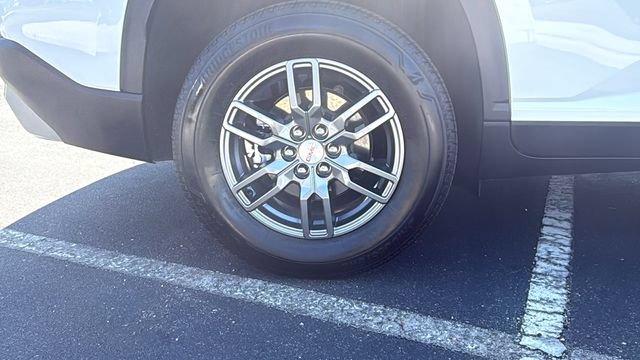 Used 2025 GMC Acadia Elevation FWD image 9