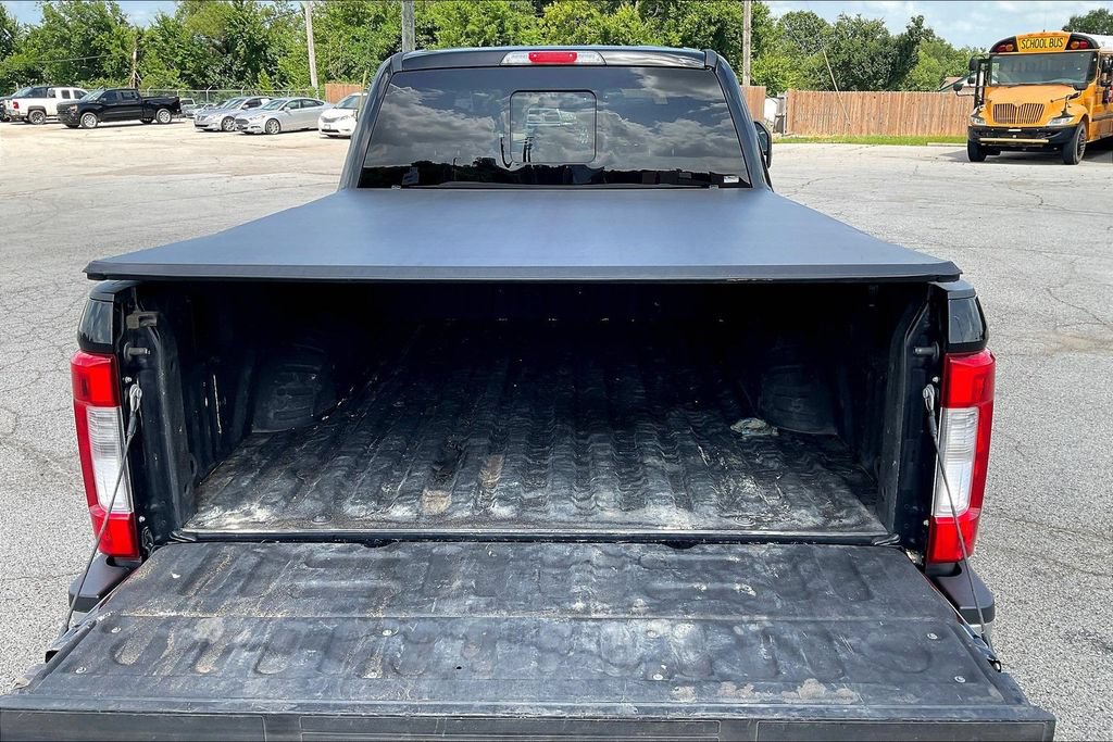 Used 2018 Ford F250 Lariat w/ Lariat Value Package AWD/4WD image 25