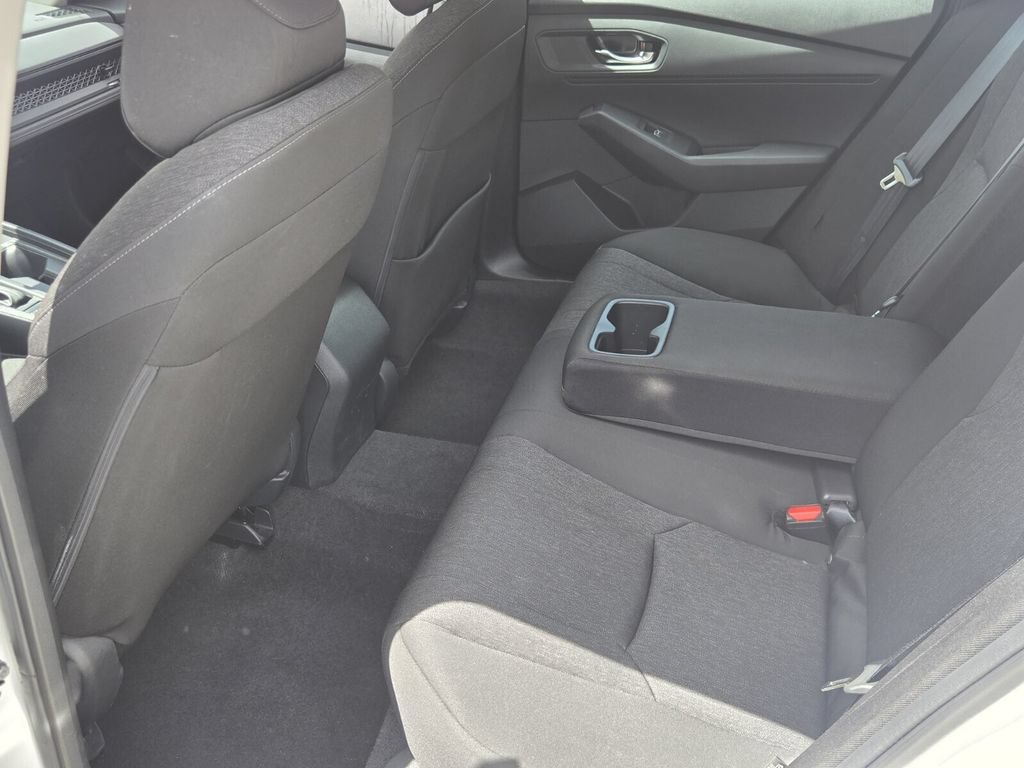 Used 2023 Honda Accord LX image 11
