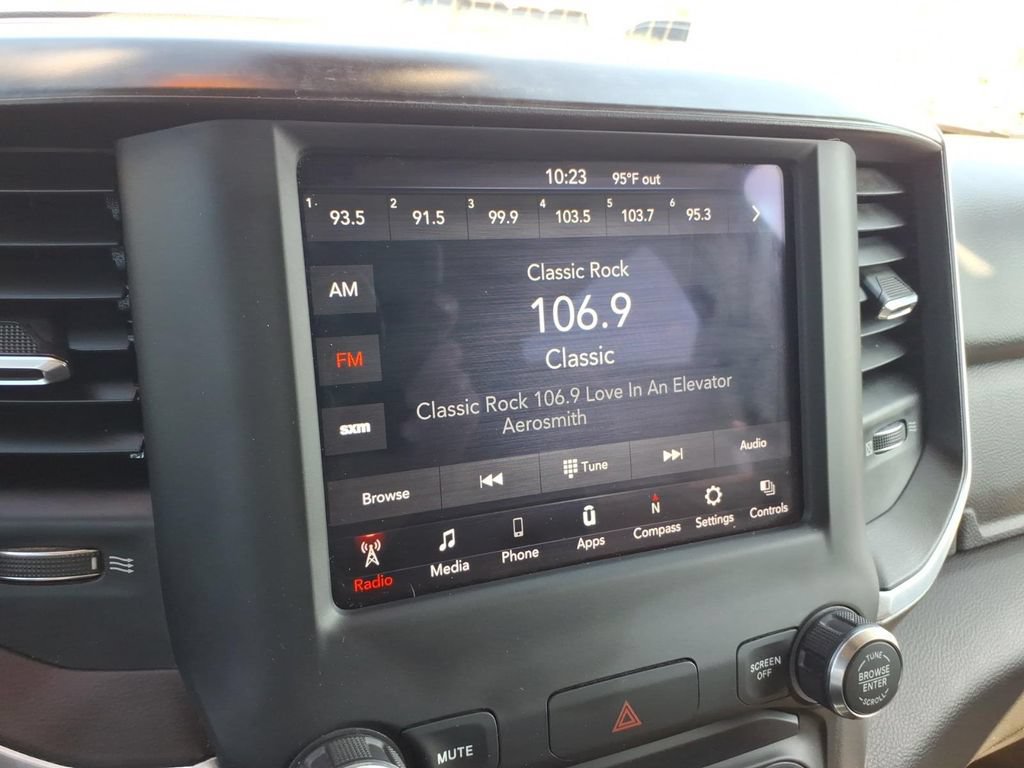 Used 2020 RAM 1500 Big Horn AWD/4WD image 29