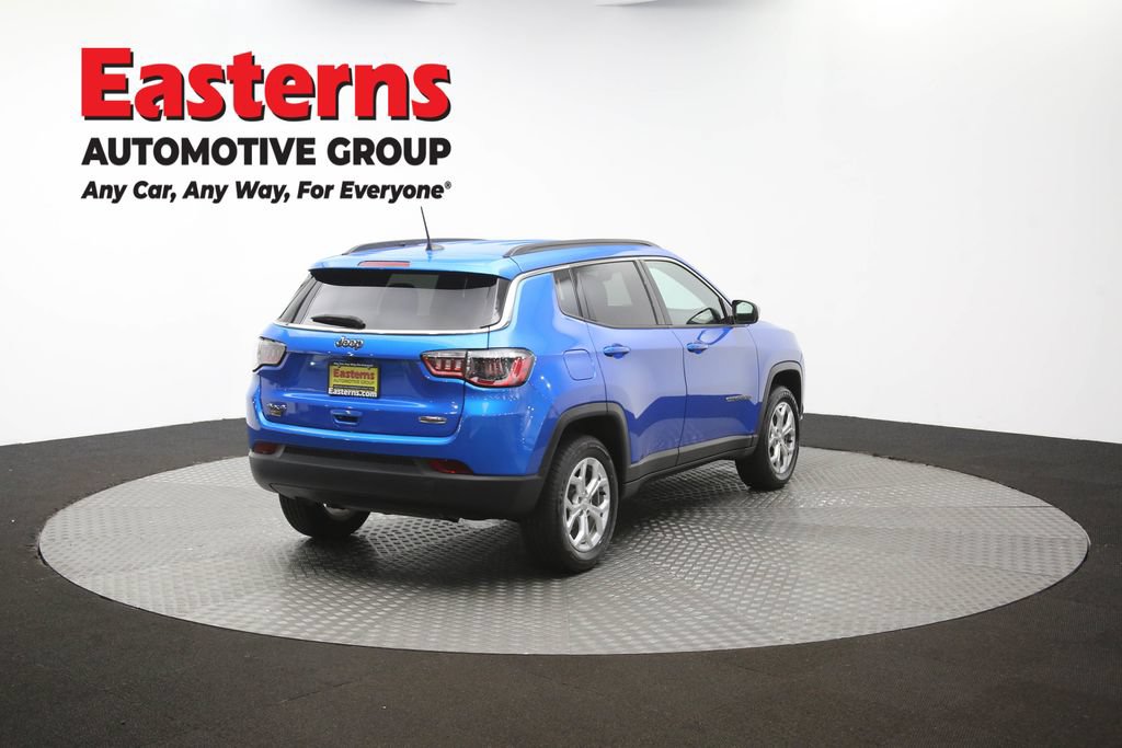 Used 2024 Jeep Compass Latitude AWD/4WD image 38