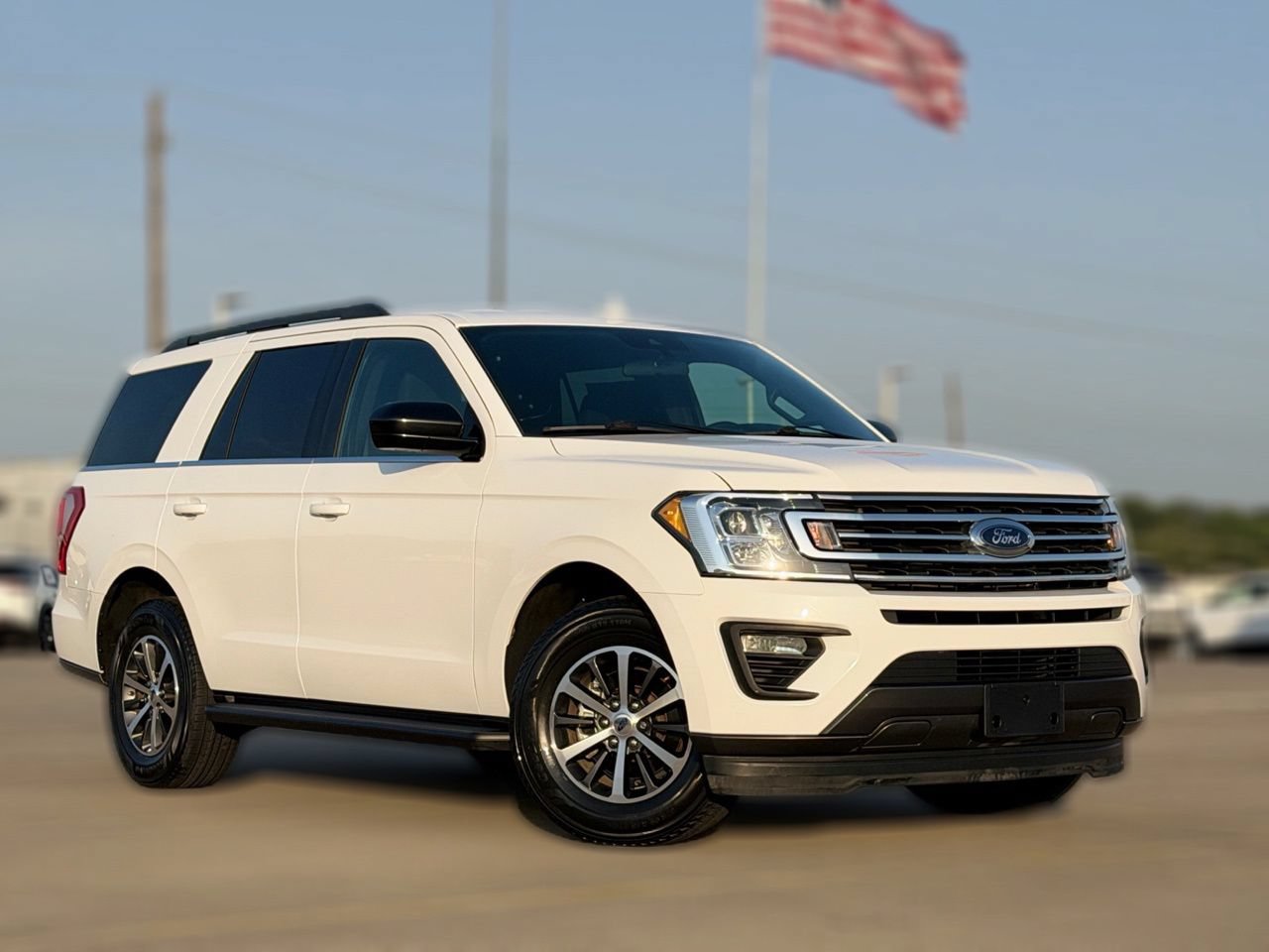 Used 2020 Ford Expedition XL RWD image 2