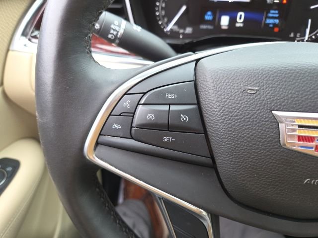 Used 2017 Cadillac XT5 Luxury image 56