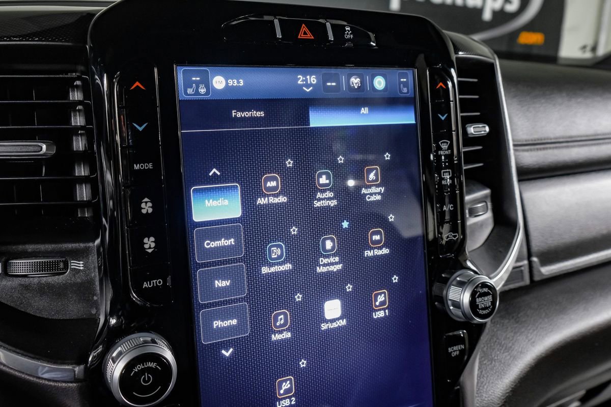 Used 2022 RAM 3500 Laramie w/ Night Edition image 26