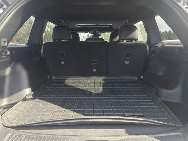 Used 2023 Jeep Grand Cherokee Altitude image 17