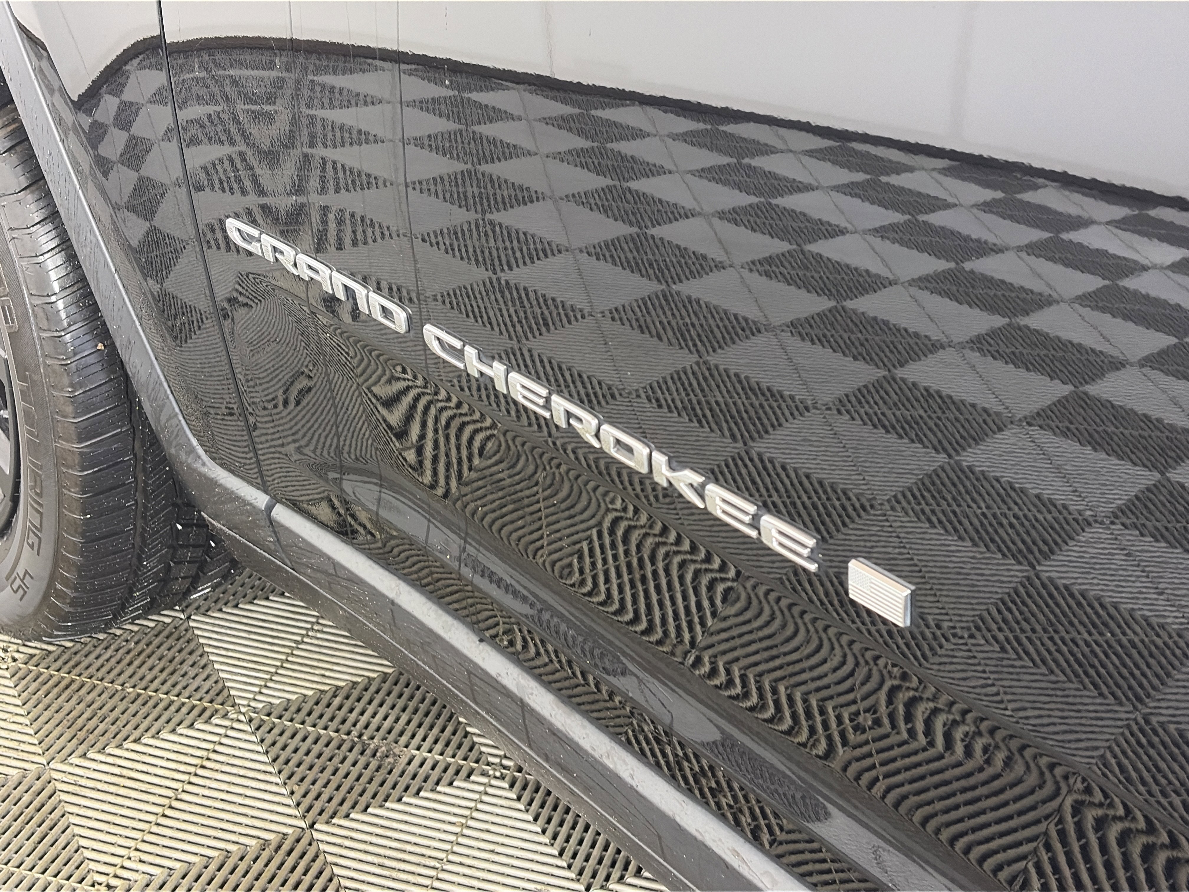 Used 2022 Jeep Grand Cherokee L Limited image 20