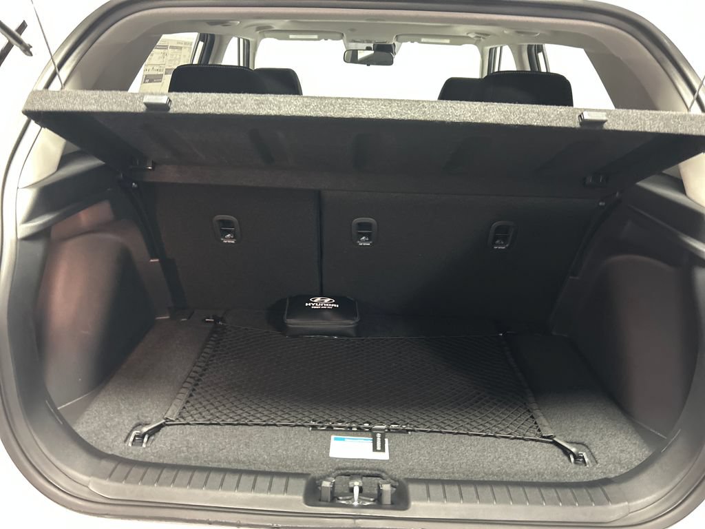 New 2026 Hyundai Venue SEL FWD image 23