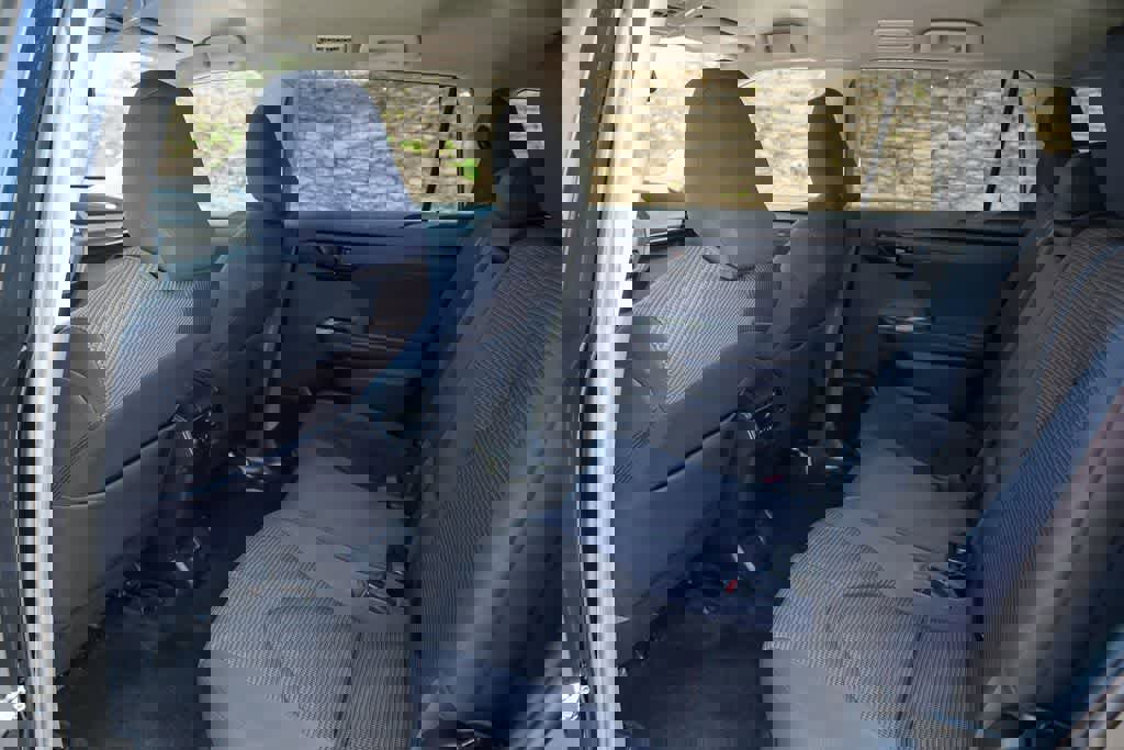 Used 2023 Toyota Highlander LE image 18