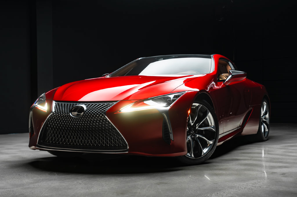 Used 2018 Lexus LC 500 Coupe w/ Sport Package RWD image 2