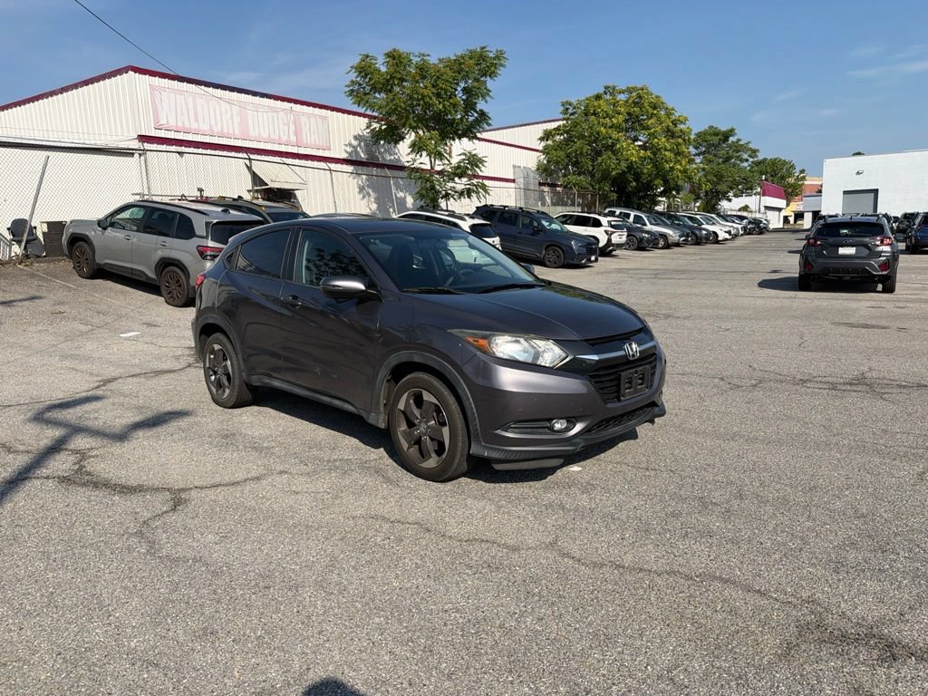 Used 2018 Honda HR-V EX image 1