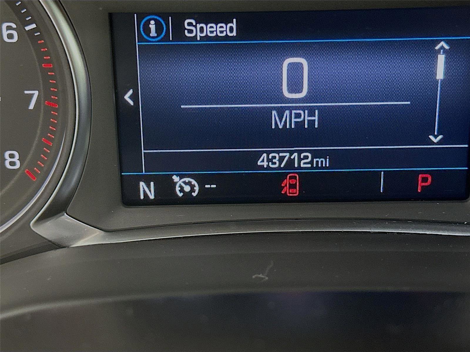 Used 2023 GMC Acadia SLE w/ Driver Convenience Package image 19