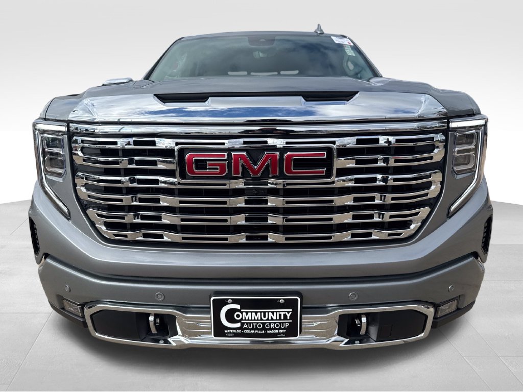 New 2026 GMC Sierra 1500 Denali w/ Denali Reserve Package AWD/4WD image 2