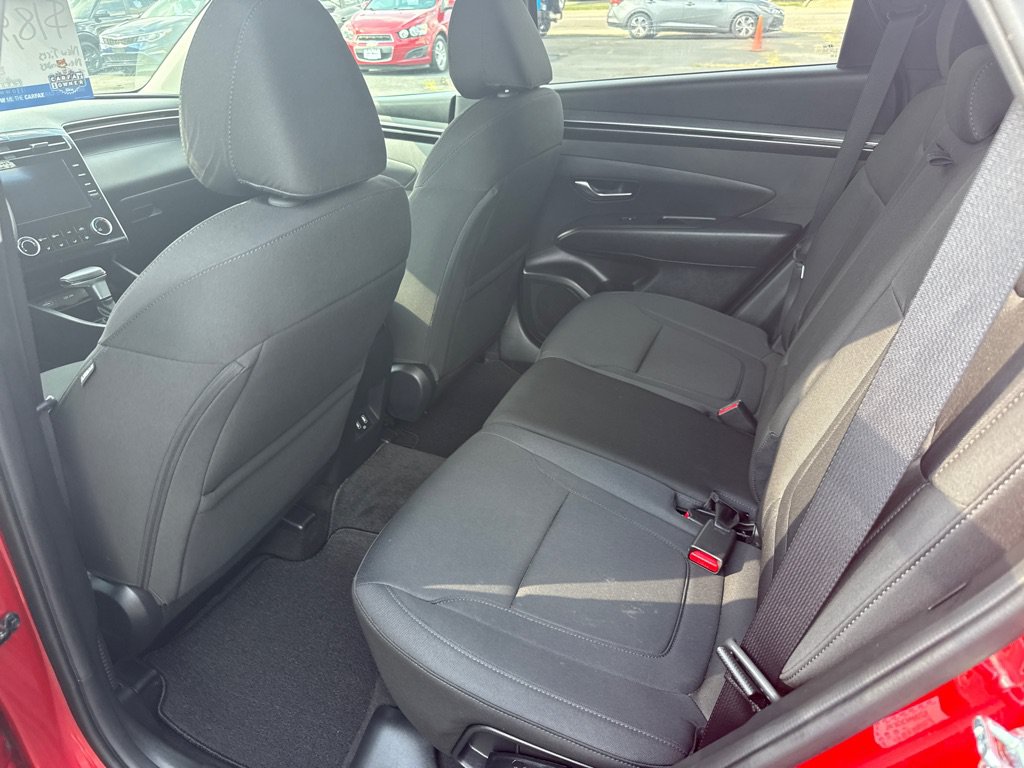 Used 2022 Hyundai Tucson SEL w/ Cargo Package AWD/4WD image 11