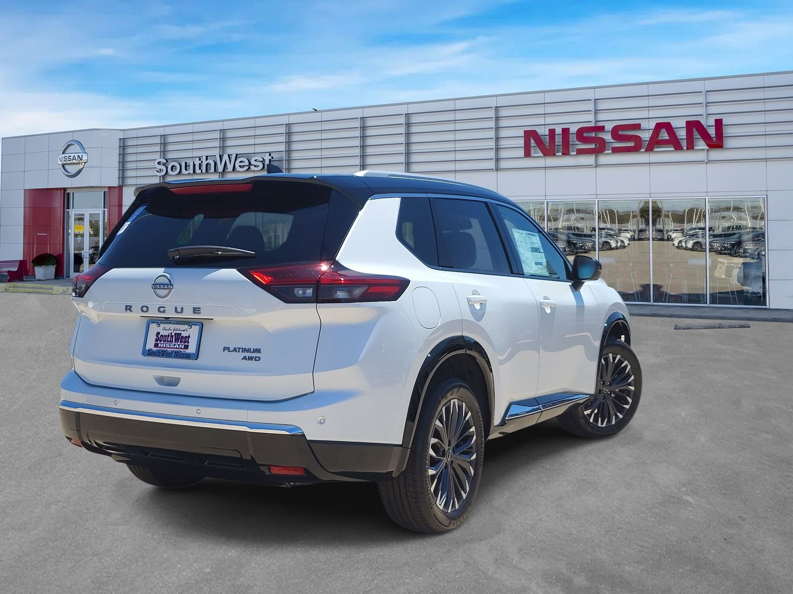 New 2026 Nissan Rogue Platinum AWD/4WD image 5