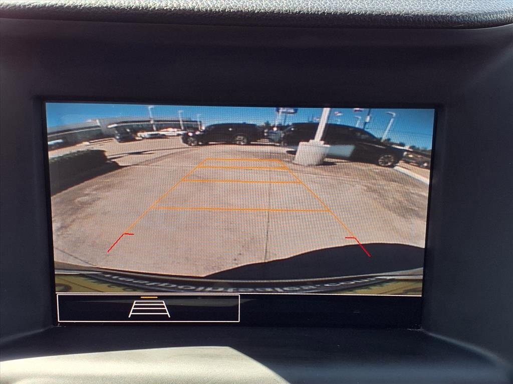 Used 2024 GMC Terrain SLE image 4