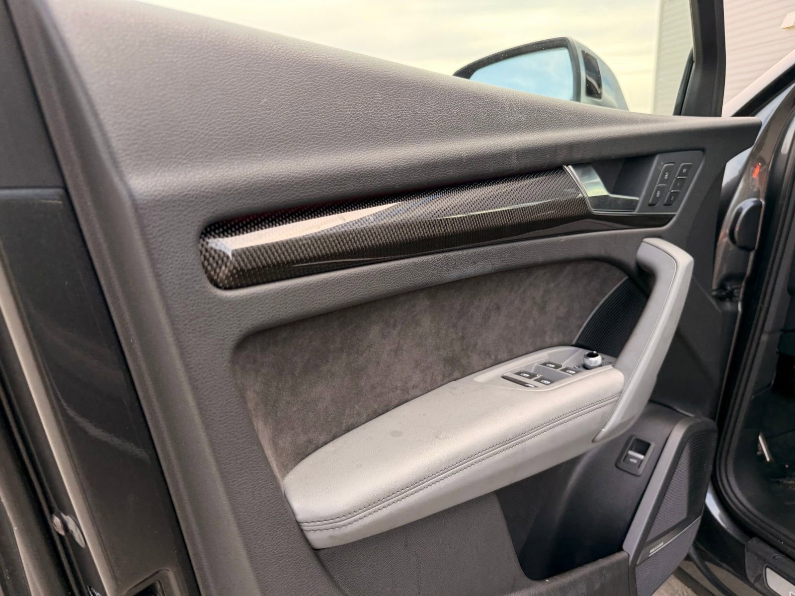 Used 2018 Audi SQ5 Prestige image 35