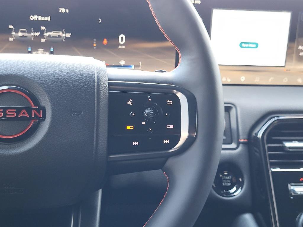 Used 2025 Nissan Armada PRO-4X AWD/4WD image 14