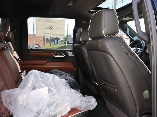 New 2026 GMC Sierra 2500 Denali Ultimate image 11