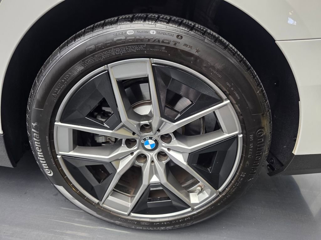 Used 2026 BMW 530i image 17