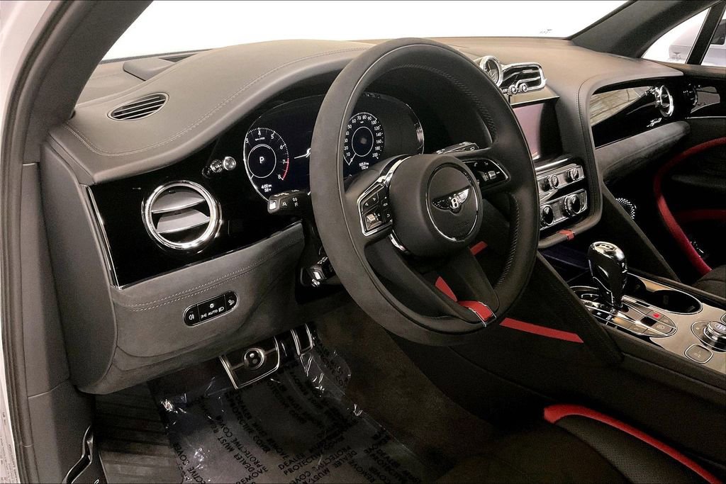 New 2026 Bentley Bentayga Speed AWD/4WD image 7