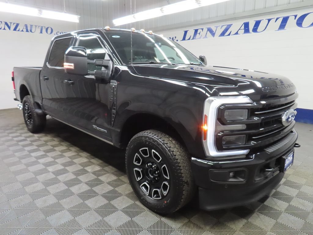 Used 2026 Ford F250 Platinum AWD/4WD image 3