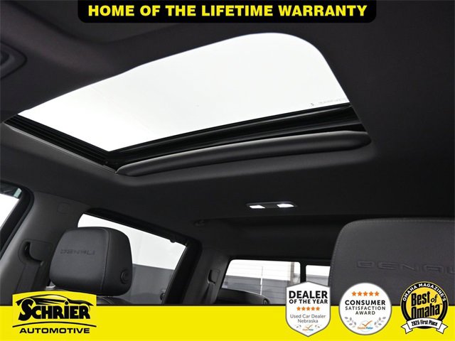 Used 2021 GMC Sierra 1500 Denali w/ Driver Alert Package II image 30