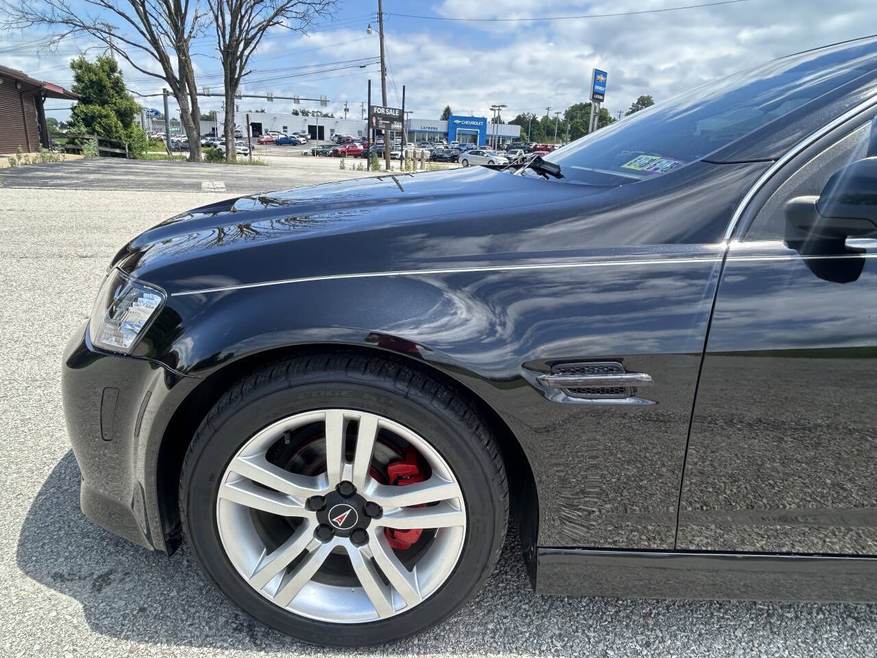 Used 2008 Pontiac G8 w/ Premium Package RWD image 10